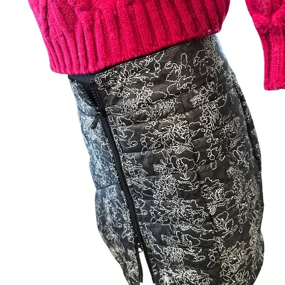 Smartwool Black and White Mini Skirt - Picture 1 of 6